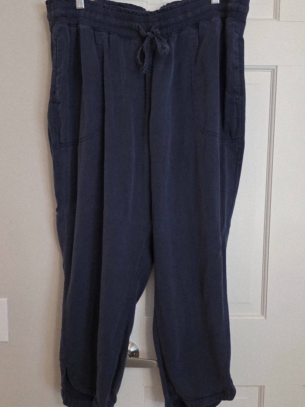 Sonoma Lightweight Navy Women's Cropped Drawstring Pants